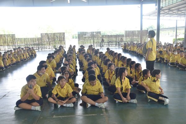โรงเรียนปรีชานุศาสน์